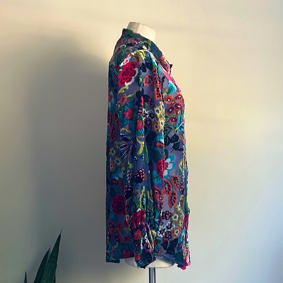 Johnny Was Vibrant Multicolor Floral Shirt - Picture 6 of 7